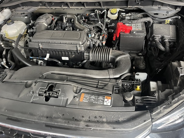 Jackson Ohio repair specializing in engine services, brakes, rotors, exhausts, towing, and transmission repairs. All automotives, trucks, dump trucks, semis.