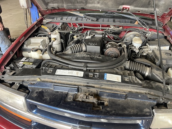 Jackson Ohio Auto repair specializing in brakes, rotors, exhausts, towing, and transmission repairs. All automotives, trucks, dump trucks, semis and some atvs.